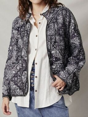 Oddy Bohemian Black & White Paisley Bandana Print Zip-Front Jacket NWT Sz Large